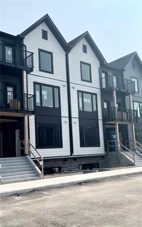 home for lease on 314-708 WOOLWICH Street