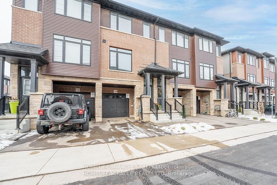 Townhouse for lease at 130-461 Blackburn Drive, Brantford, N3T 0W9 - MLS: X11946978