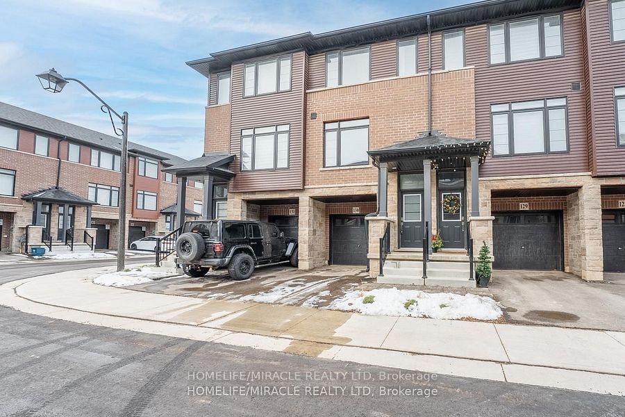 Townhouse for lease at 130-461 Blackburn Drive, Brantford, N3T 0W9 - MLS: X11946978