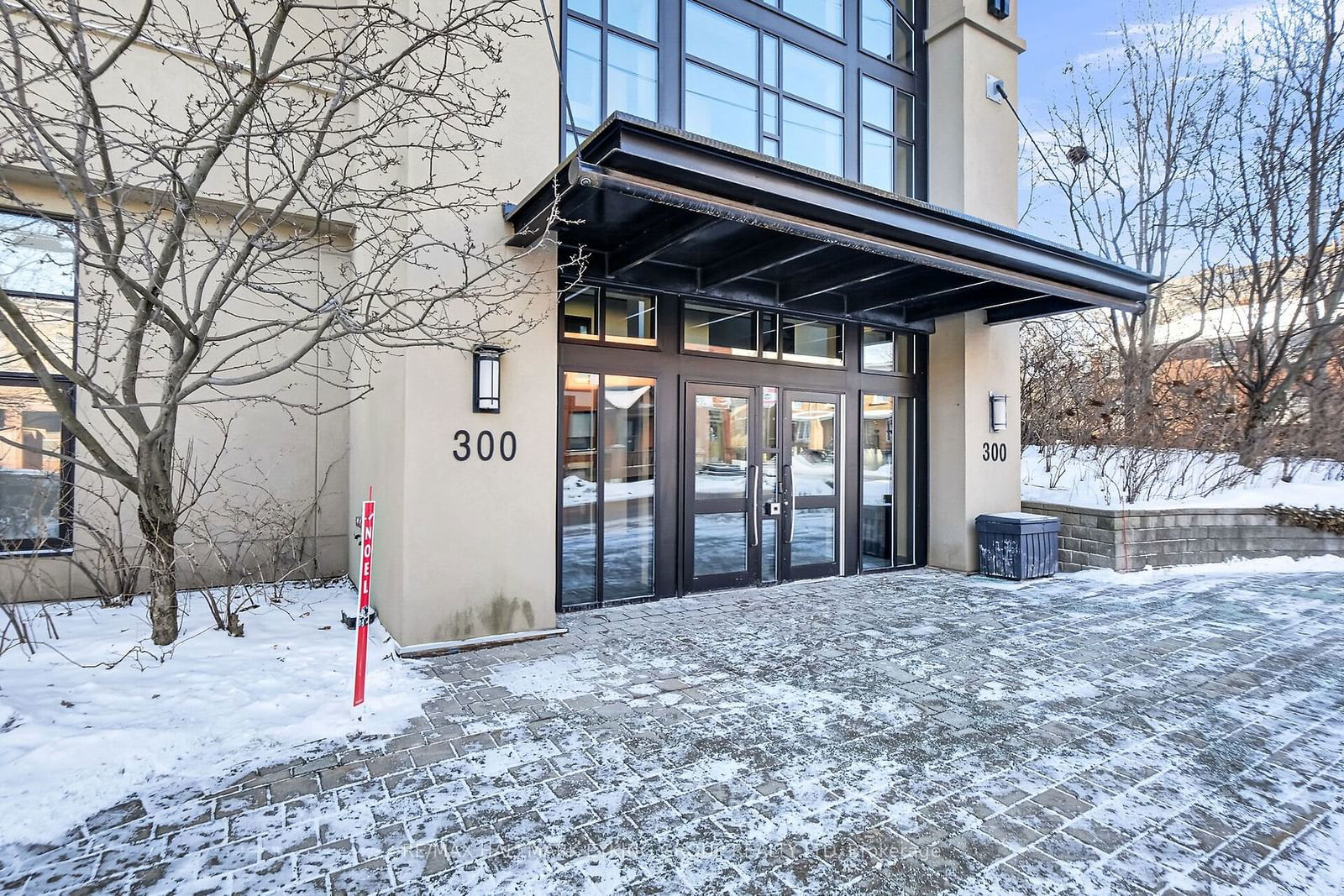 Condo sold at 306-300 Powell Avenue, Ottawa, West Centre Town, K1S 5T3 - MLS: X11947192