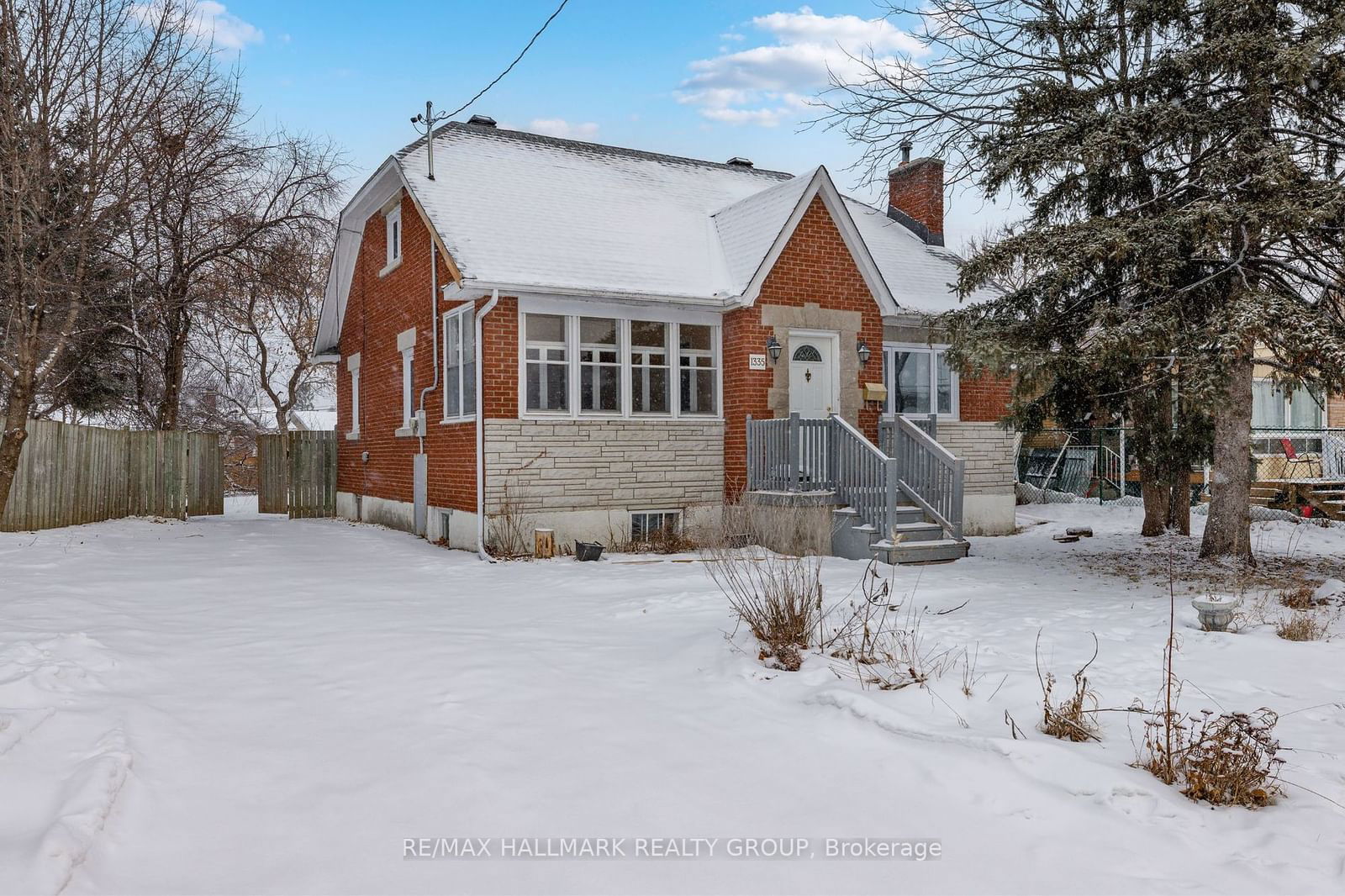 Detached House for sale at 1335 Kitchener Avenue, Hunt Club - South Keys and Area, 3803 - Ellwood, K1V 6W1 - MLS: X11947492