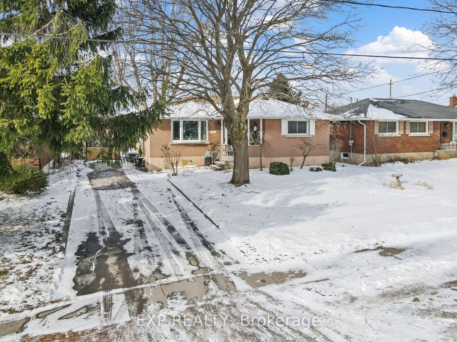 Detached House sold at 174 Hampton Avenue, Port Colborne, L3K 5S3 - MLS: X11947586