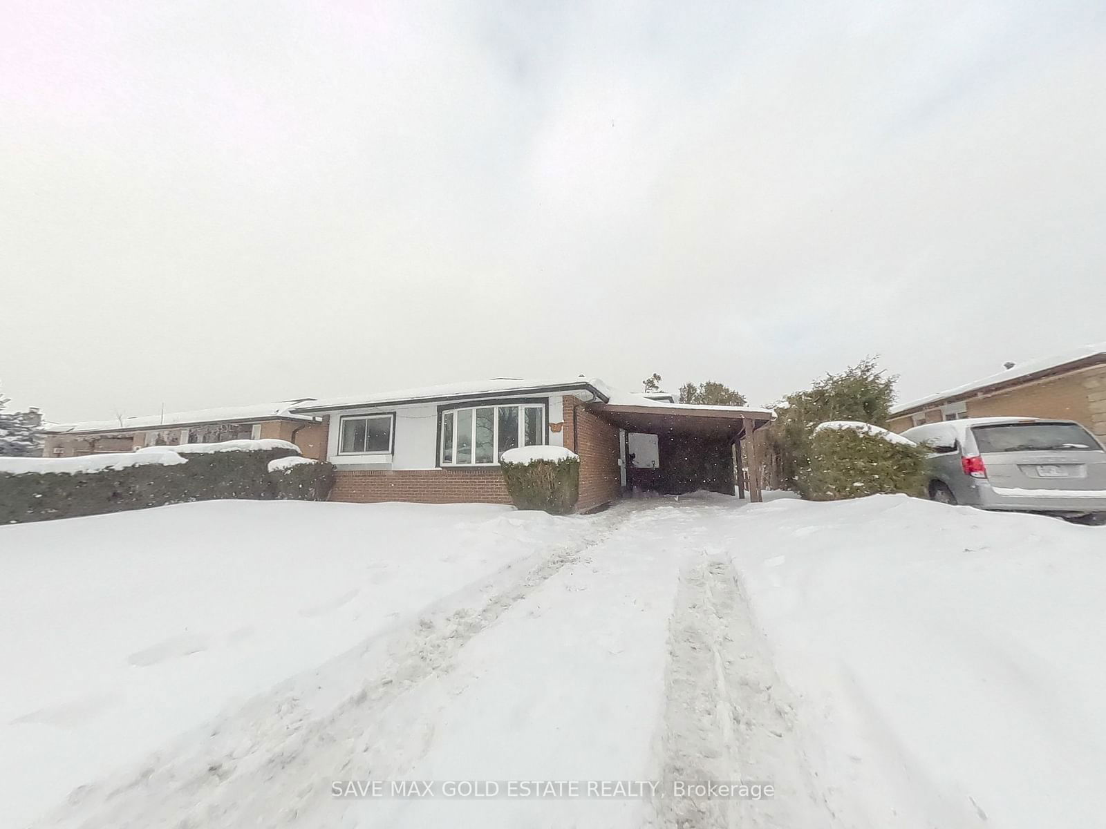 Detached House for sale at 122 Hazelglen Drive, Kitchener, N2M 2E5 - MLS: X11947634