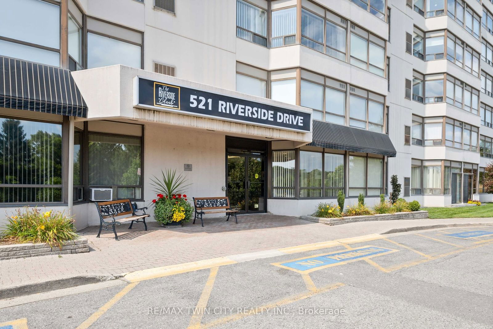 Condo for sale at 209-521 Riverside Drive, London, North P, N6H 5E2 - MLS: X11947742