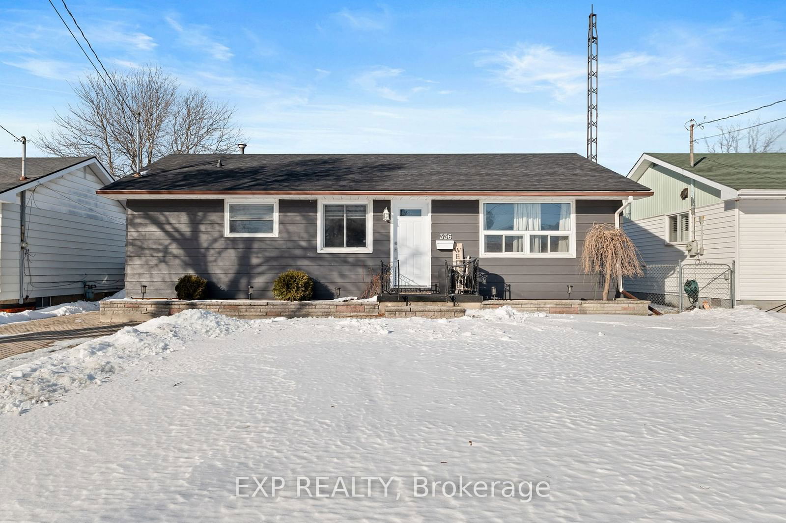 Detached House for sale at 336 Dufferin Street, Fort Erie, L2A 2T9 - MLS: X11947750