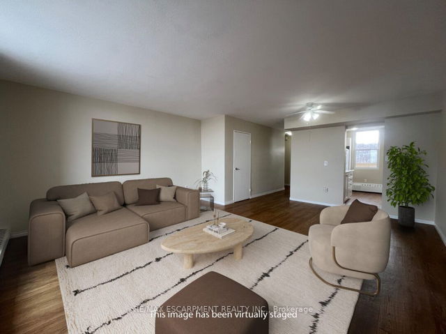 822 - 350 Quigley Road