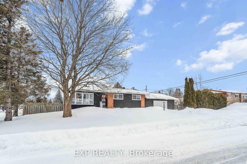 44 Sherry Lane, Nepean, K2G 3L8 | Image 2