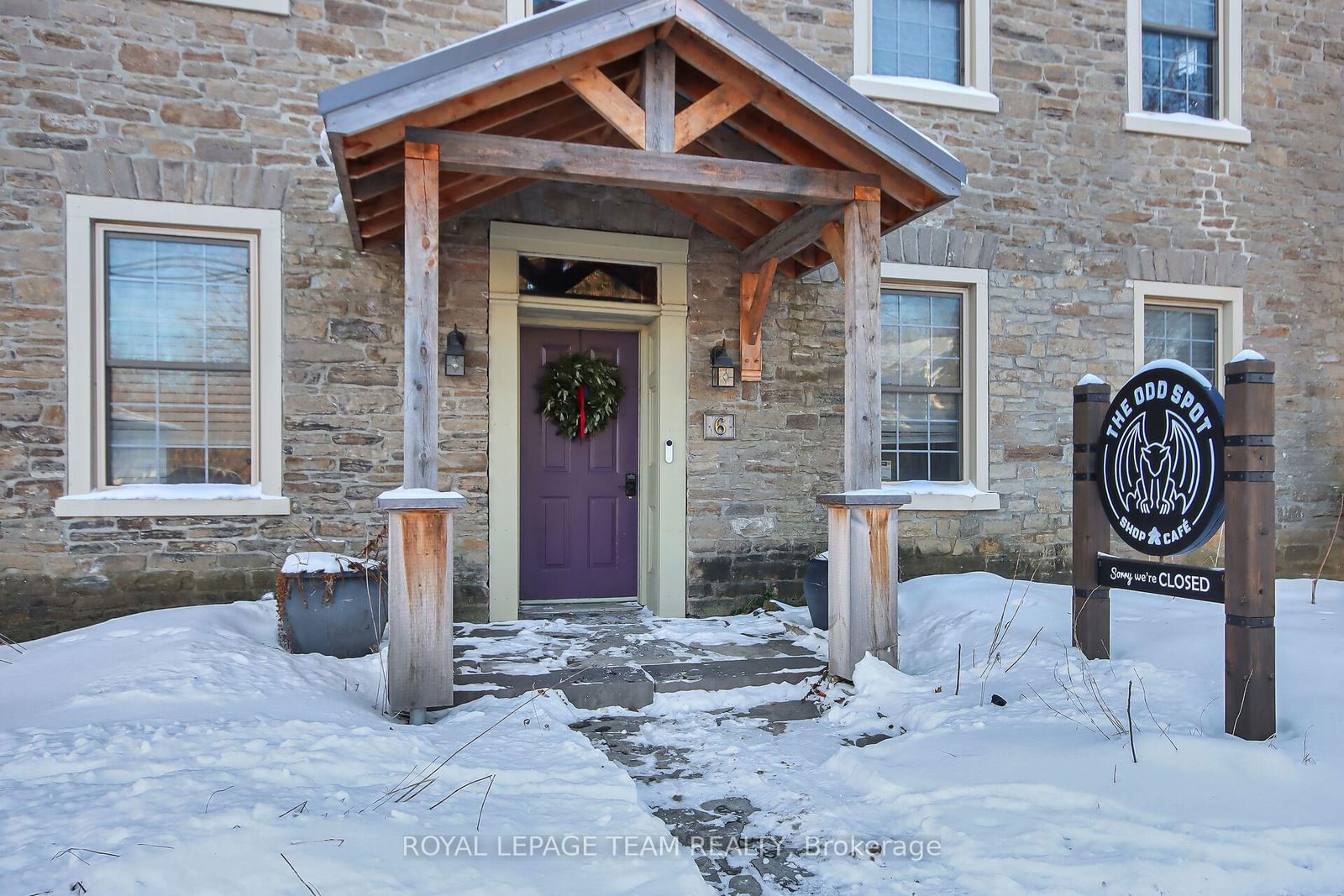 Detached House sold at 6 Spencer Street, Edwardsburgh/Cardinal, Edwardsburgh/Cardinal Twp, K0E 1X0 - MLS: X11947990