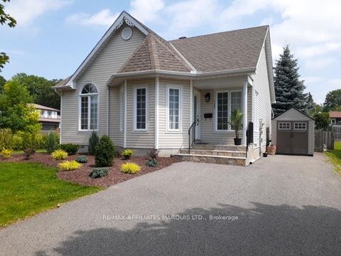 Detached House sold at 728 Robin Court, Cornwall, 717 - Cornwall, K6H 7N4 - MLS: X11948123