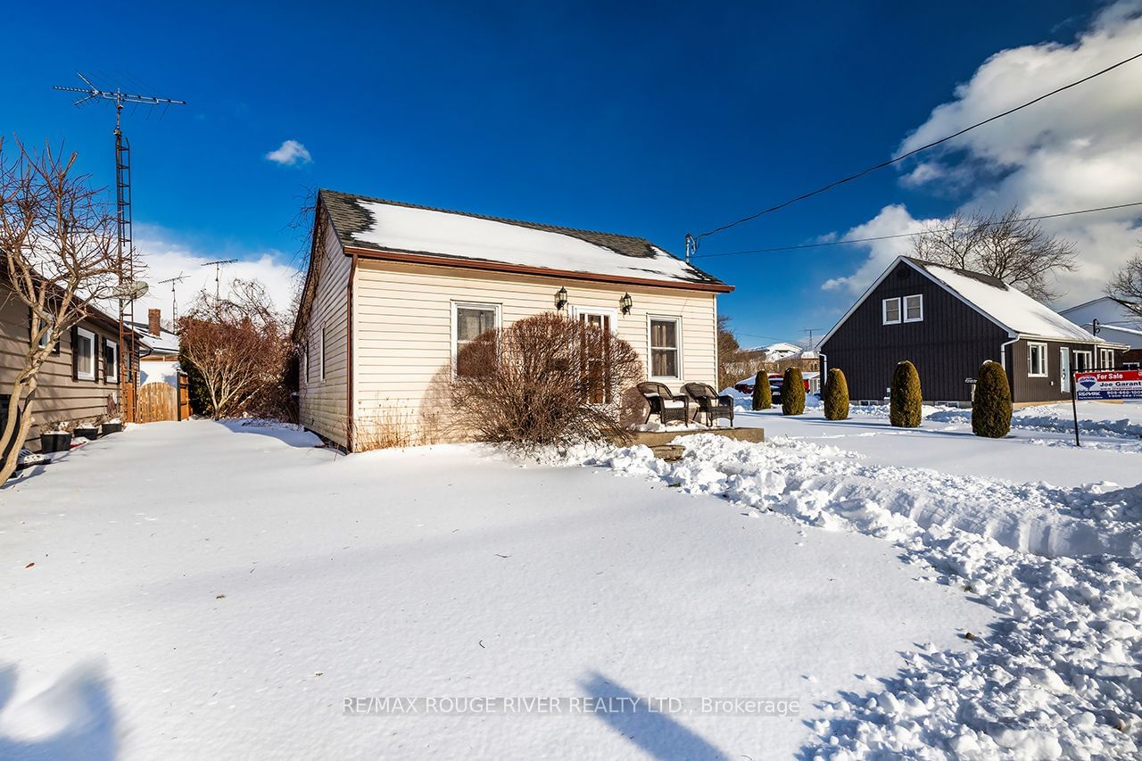 Detached House sold at 59 Toronto Road, Port Hope, Port Hope, L1A 3R8 - MLS: X11948160