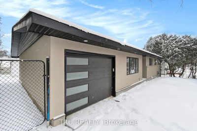 39 Sunnycrest Dr, Cityview - Parkwoods Hills - Rideau Shore - 7201 - City View/Skyline/Fisher Heights/Parkwood Hills image-0-2