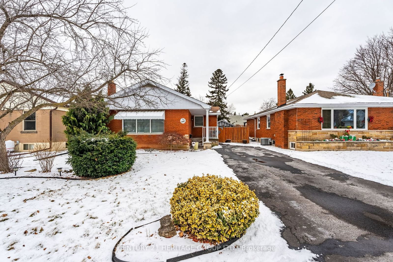 Detached House for sale at 54 Sherwood Rise, Hamilton, Sherwood, L8T 1N8 - MLS: X11948683