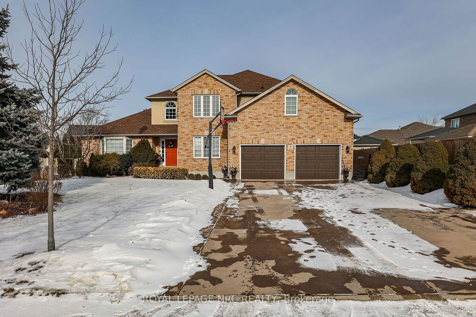 Building at 5 Countryside Drive, St. Catharines, 453 - Grapeview