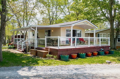 486 Cty Rd18-35 Cherry Beach Lane, Prince Edward County - Athol image-0-1