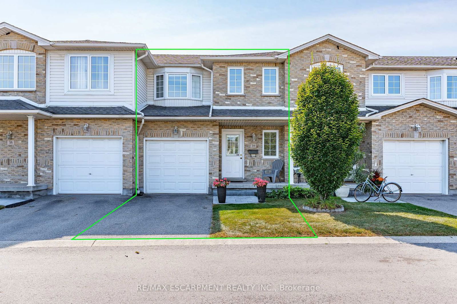 Townhouse for sale at 39-485 Green Road, Hamilton, Stoney Creek, L8E 6A8 - MLS: X11948834