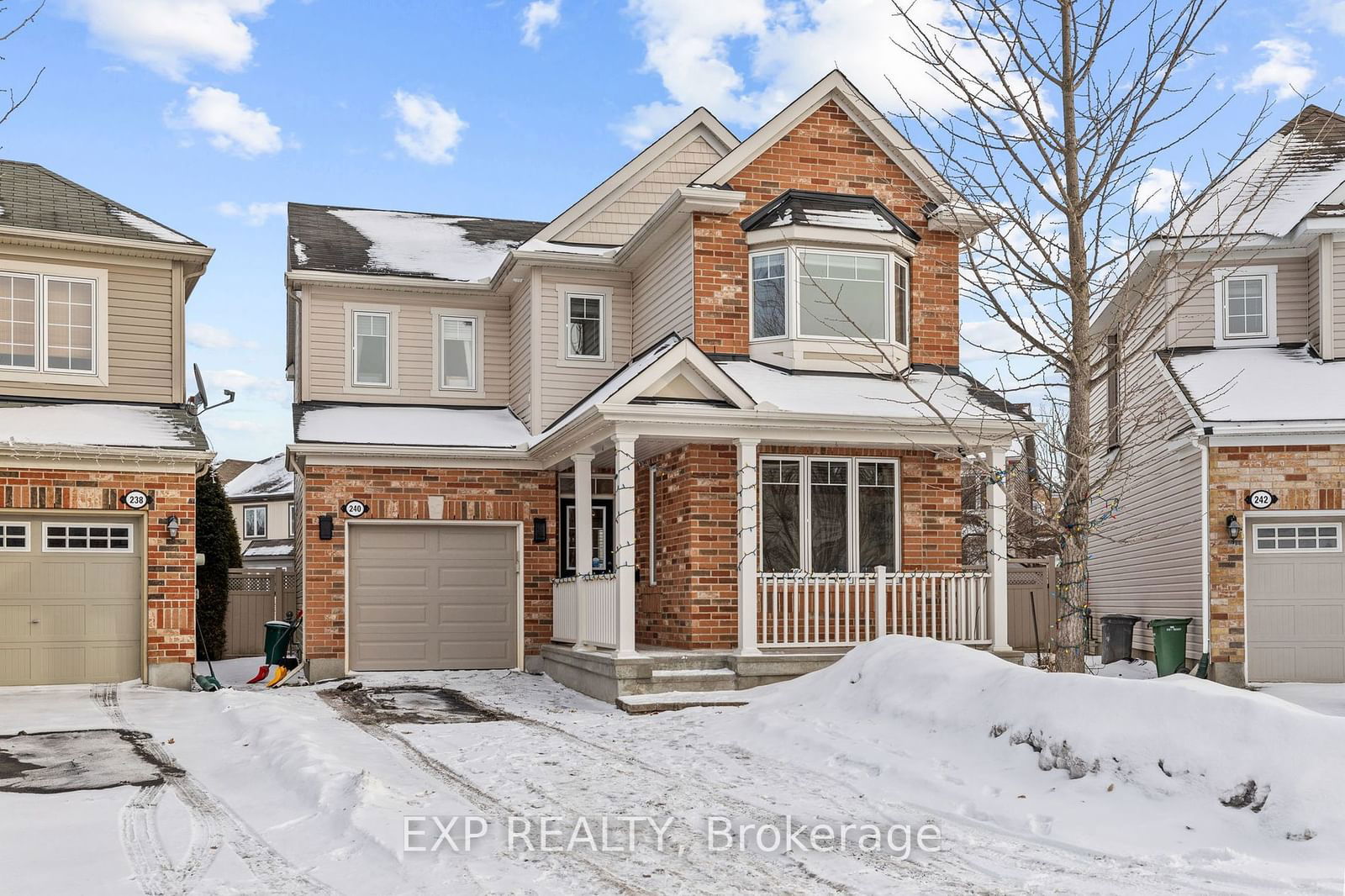 Detached House sold at 240 Kohilo Crescent, Stittsville - Munster - Richmond, 8211 - Stittsville (North), K2S 0E6 - MLS: X11948849