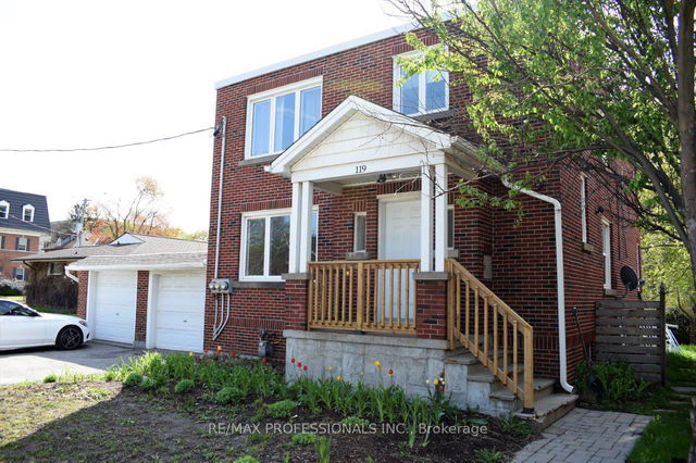 A UPPER - 119 Erb Street