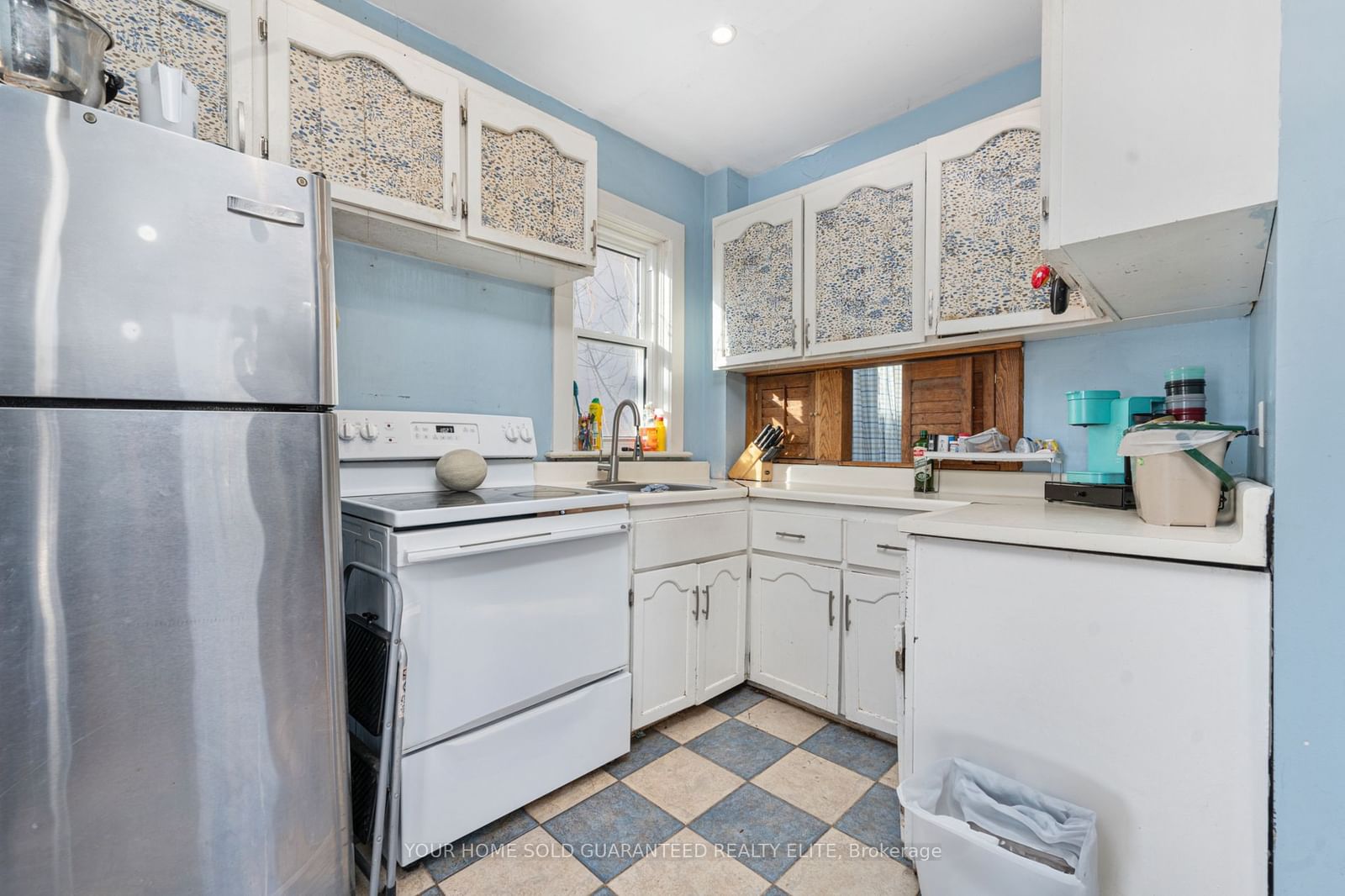 Listing Image 7