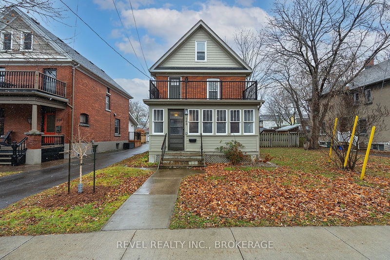 560 Frontenac St, Kingston - East of Sir John A. Blvd image-0-0