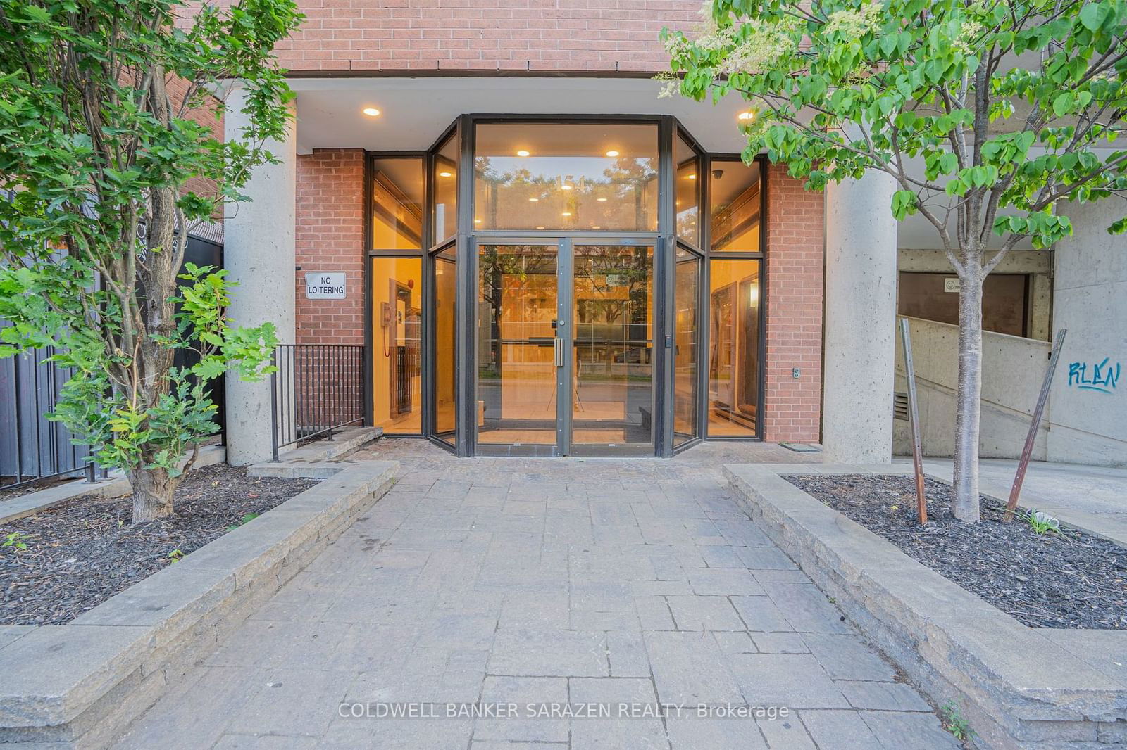 Condo for sale at 404-154 Nelson Street, Lower Town - Sandy Hill, 4002 - Lower Town, K1N 7R5 - MLS: X11949434