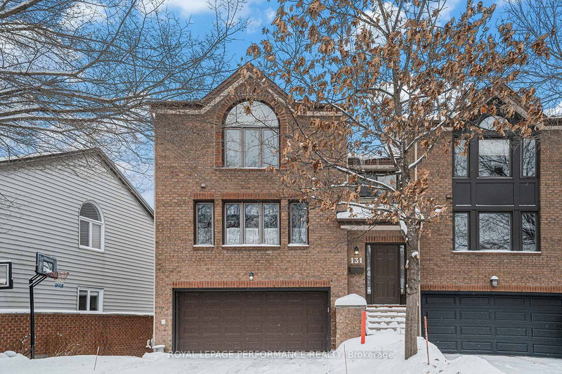 home for sale on 131 Dunbarton Court