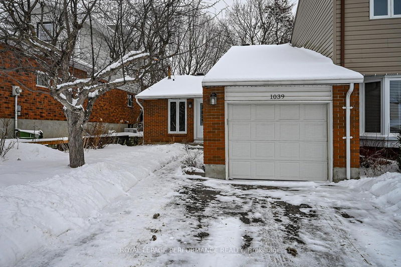 home for sale on 1039 Barwell Avenue