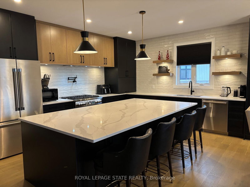 3642 Vosburgh Pl, Lincoln, L0R 1G0 | Image 2