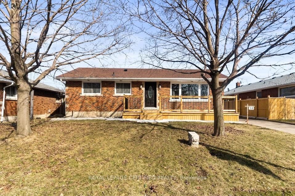 Detached House for sale at 38 Collier Road, Thorold, L2V 2X3 - MLS: X11949814