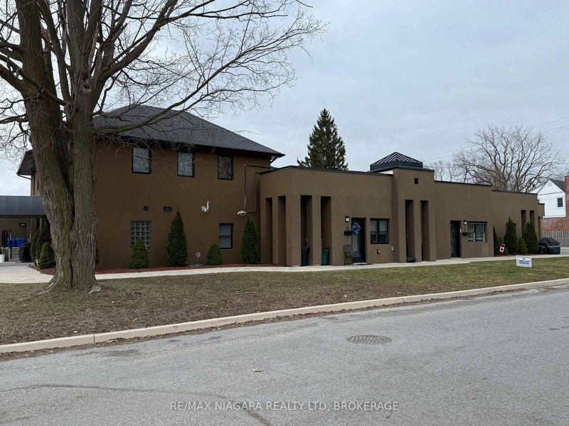 21 Wintemute St, Fort Erie, L2A 3N9 | Image 3