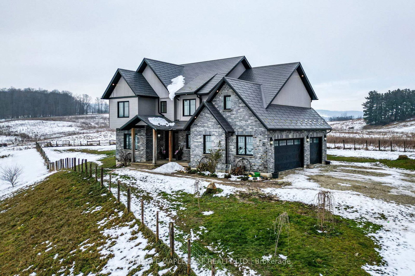 Detached House sold at 938666 Airport Road, Mulmur, Rural Mulmur, L9V 0M1 - MLS: X11950168