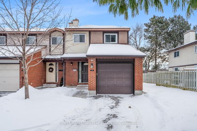 Townhouse for sale at 98 CLARKSON Crescent, Ottawa, Kanata - Katimavik, K2L 4C6 - MLS: X11950264