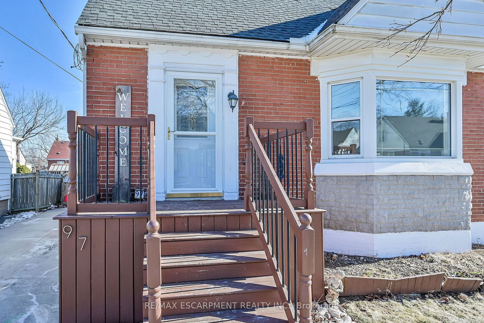 Detached House for sale at 97 East 12th Street, Hamilton, Inch Park, L9A 3X3 - MLS: X11950283