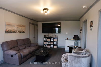 229 Elgin St, Arnprior - Arnprior image-0-4
