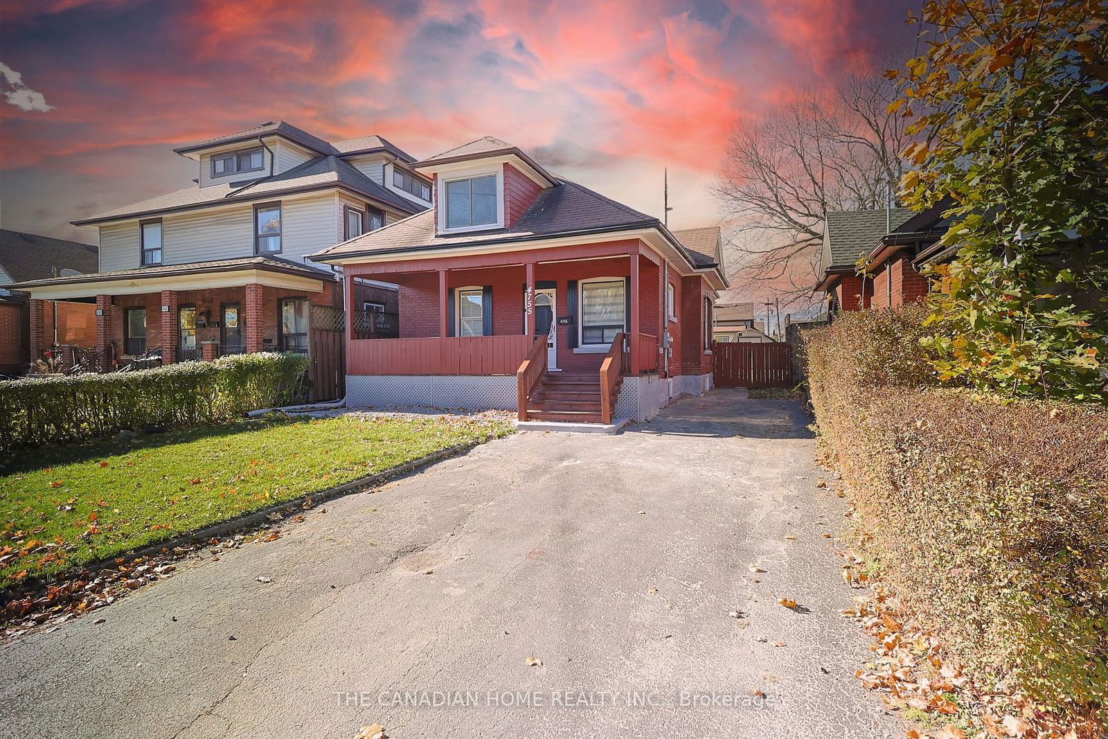 Detached House for lease at 4755 Fourth Avenue, Niagara Falls, 211 - Cherrywood, L2E 4N9 - MLS: X11950698