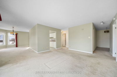 Unit 304 — 56 TRIPP Blvd, Quinte West -  image-0-3