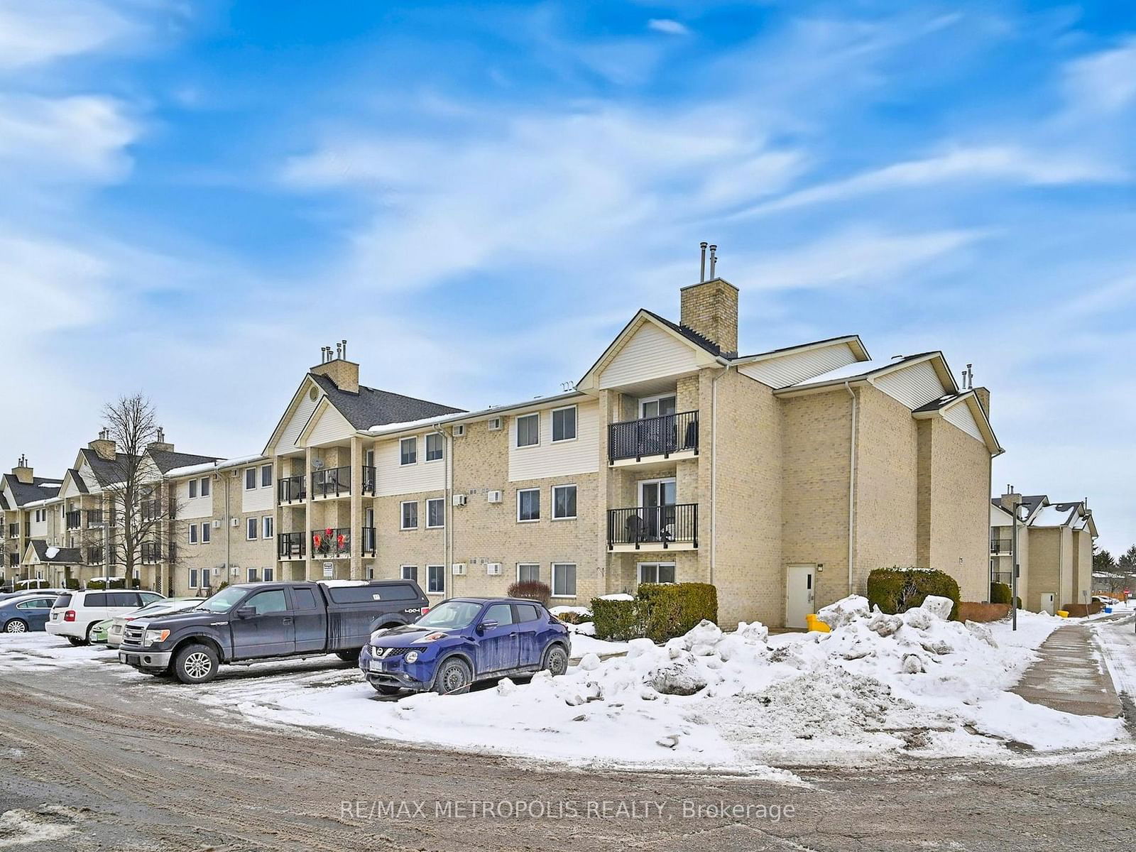 Condo for sale at 319-735 DEVERON Crescent, London, South T, N5Z 4X8 - MLS: X11951083