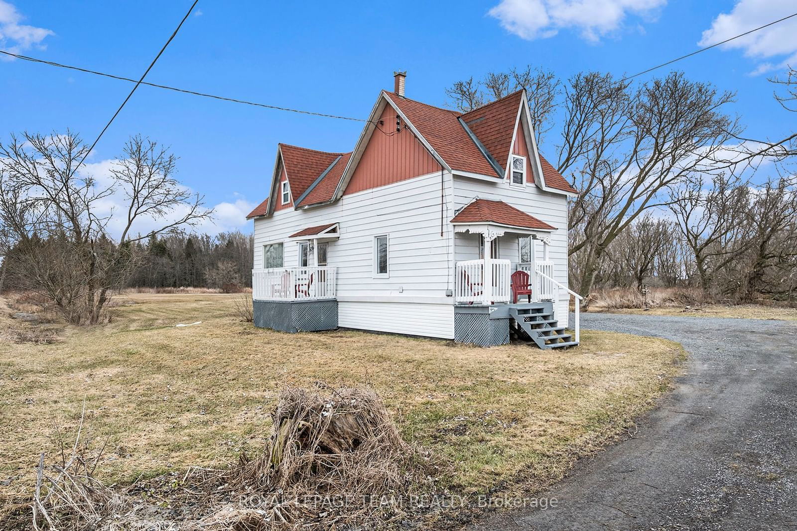 Detached House for sale at 10296 Marionville Road, North Dundas, 707 - North Dundas (Winchester) Twp, K4R 1E5 - MLS: X11951747