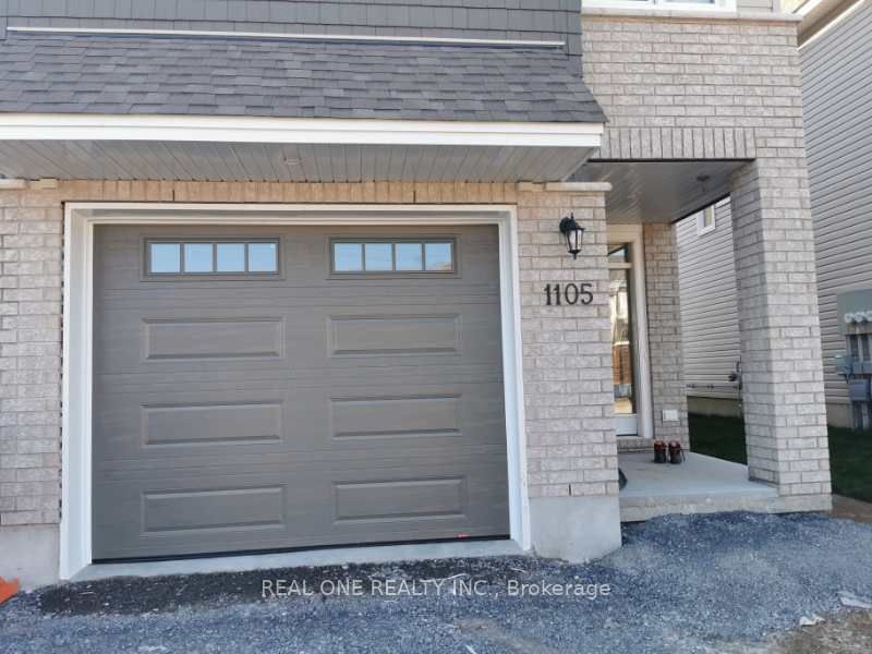 Townhouse for sale at 1105 Barrow Avenue, Kingston, K7M 0G5 - MLS: X11951822