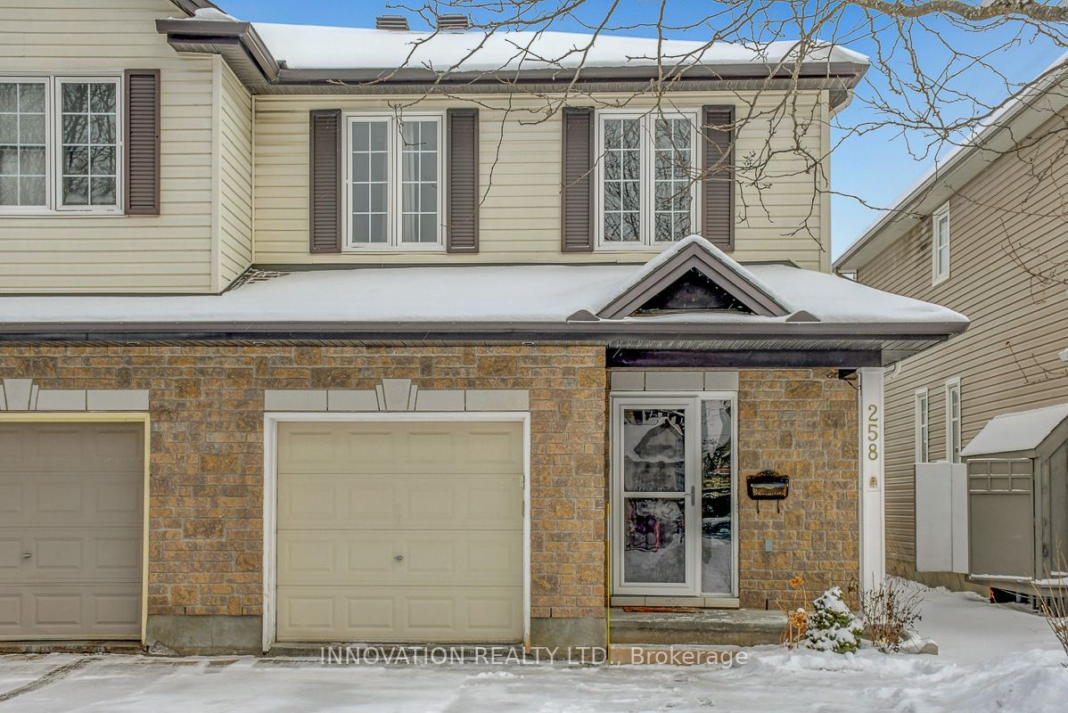 Semi-Detached House sold at 258 Horseshoe Crescent, Stittsville - Munster - Richmond, 8211 - Stittsville (North), K2S 0B7 - MLS: X11952026