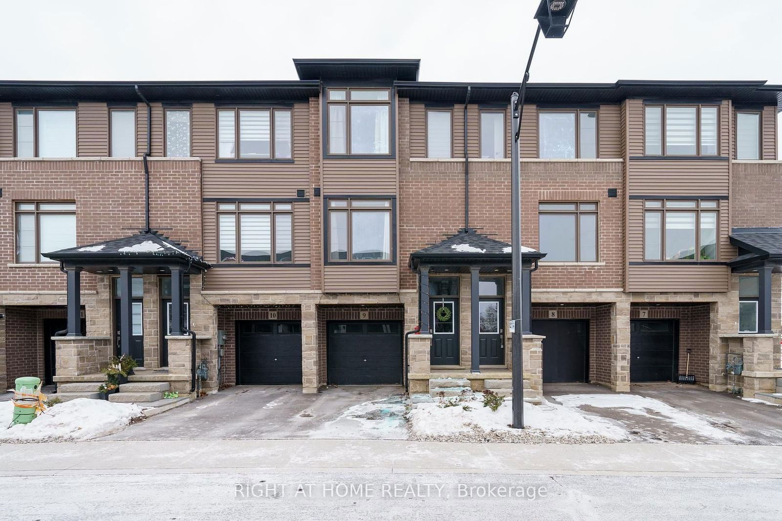 Condo for sale at 120 Court Drive, Brant, Paris, N3L 0N2 - MLS: X11952263