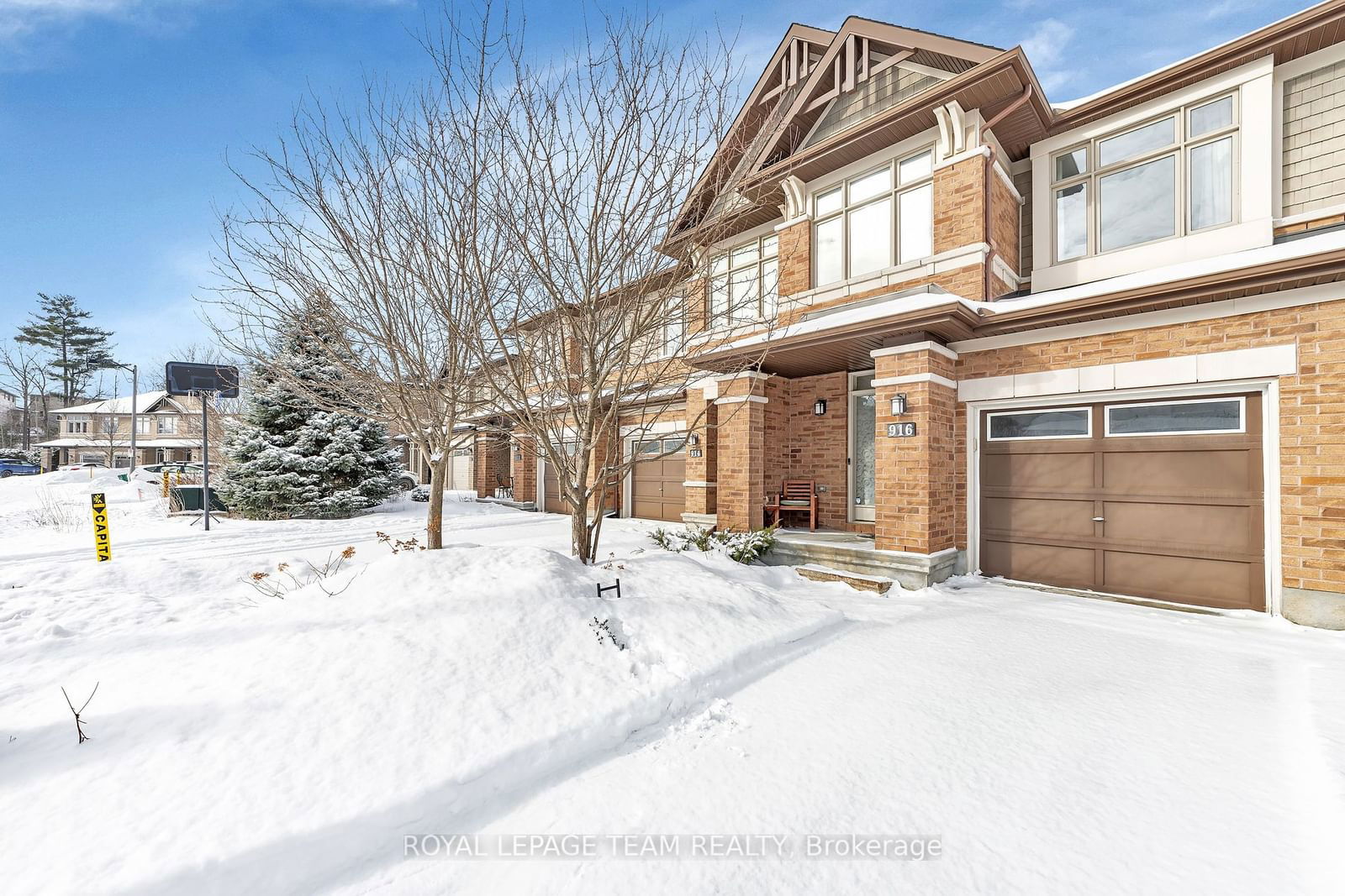 Townhouse for sale at 916 FLETCHER Circle, Kanata, 9007 - Kanata - Kanata Lakes/Heritage Hills, K2T 0B7 - MLS: X11952384