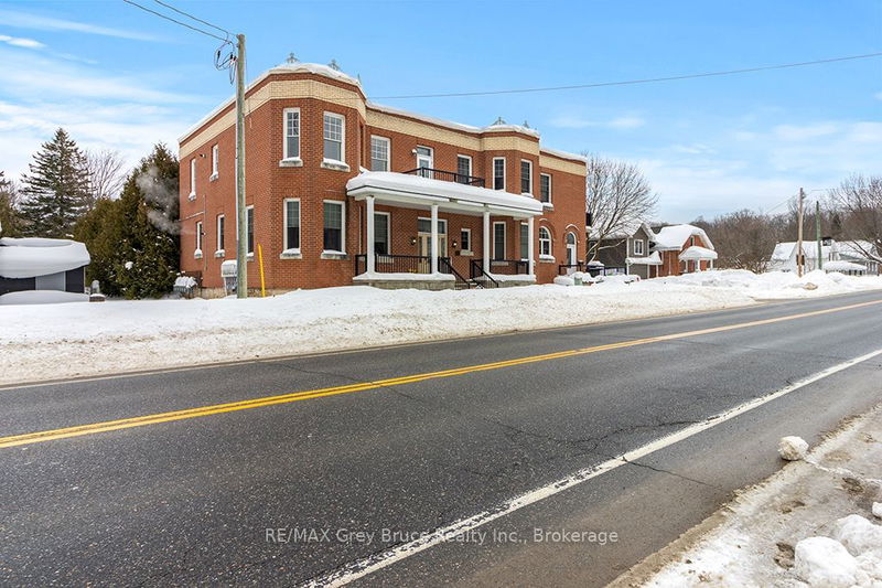 Unit 6 — 355 Princess St, Georgian Bluffs - Rural Georgian Bluffs image-0-0