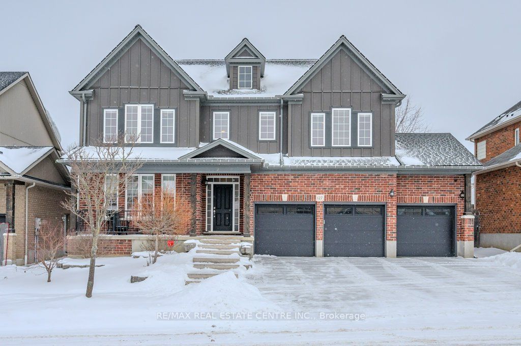 Detached House sold at 127 Janine Street, Kitchener, N2A 4M2 - MLS: X11953009