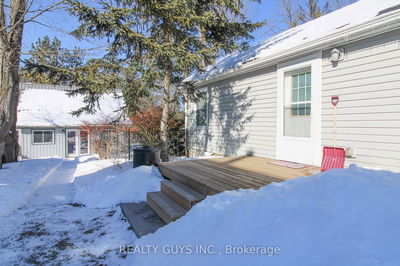 166 Queen St, Smith-Ennismore-Lakefield - Lakefield image-0-2