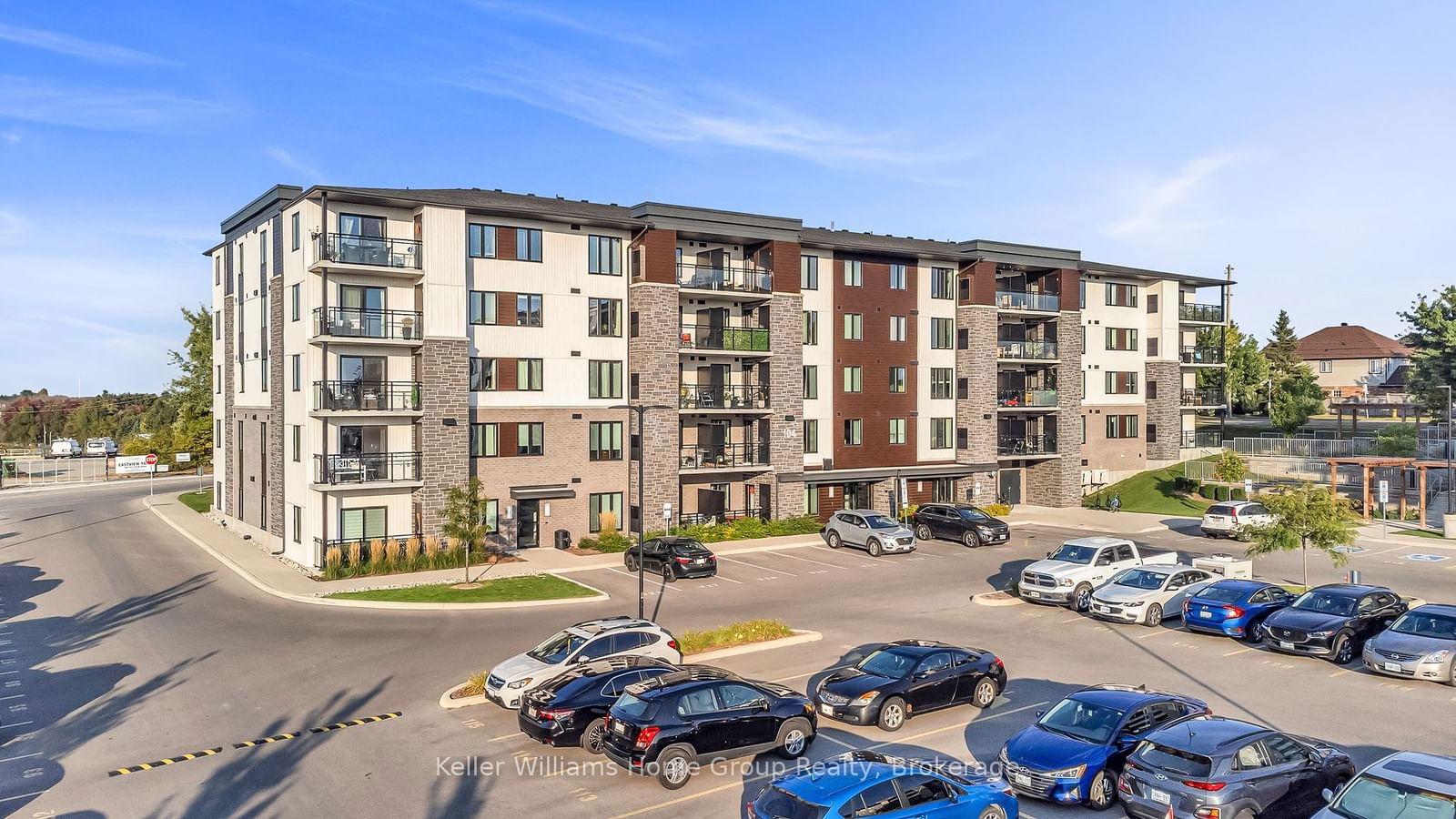 Condo for sale at 408-104 SUMMIT RIDGE Drive, Guelph, Grange Hill East, N1E 0R5 - MLS: X11953087