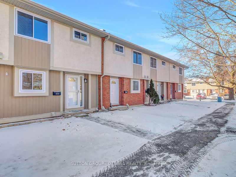 3897D Old Richmond Rd, Bells Corners and South to Fallowfield - 7805 - Arbeatha Park image-0-0