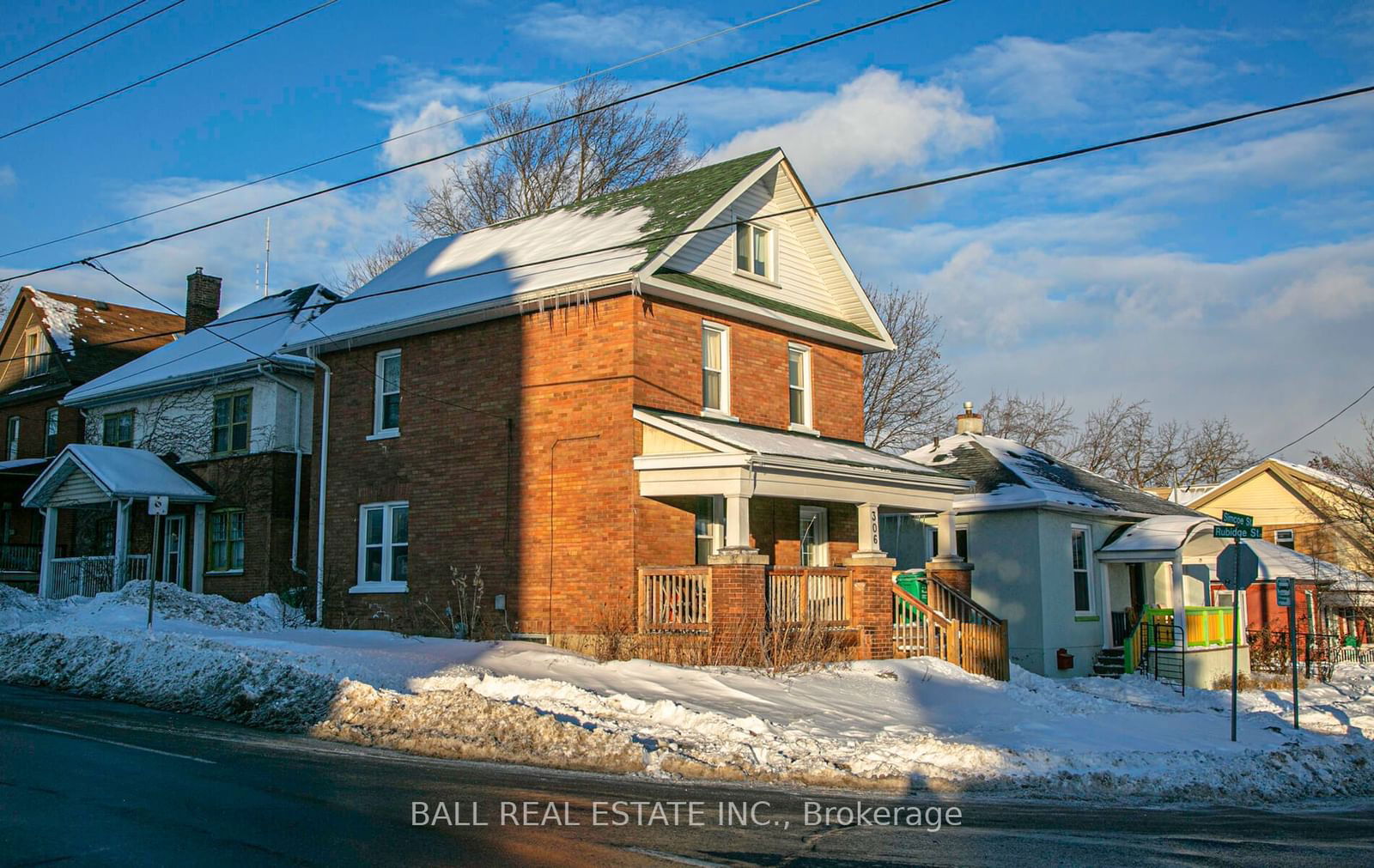 Detached House for sale at 306 Simcoe Street, Peterborough, Downtown, K9H 2J3 - MLS: X11953244