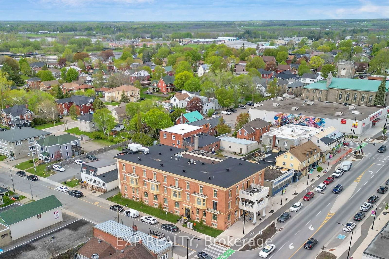 Property for lease at 303-20 Beckwith Street, Smiths Falls, 901 - Smiths Falls, K7A 3B3 - MLS: X11953590