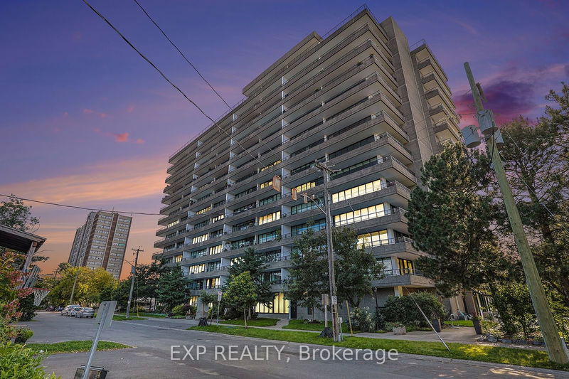 Unit 304 — 370 Dominion Ave, Carlingwood - Westboro and Area - 5102 - Westboro West image-0-0