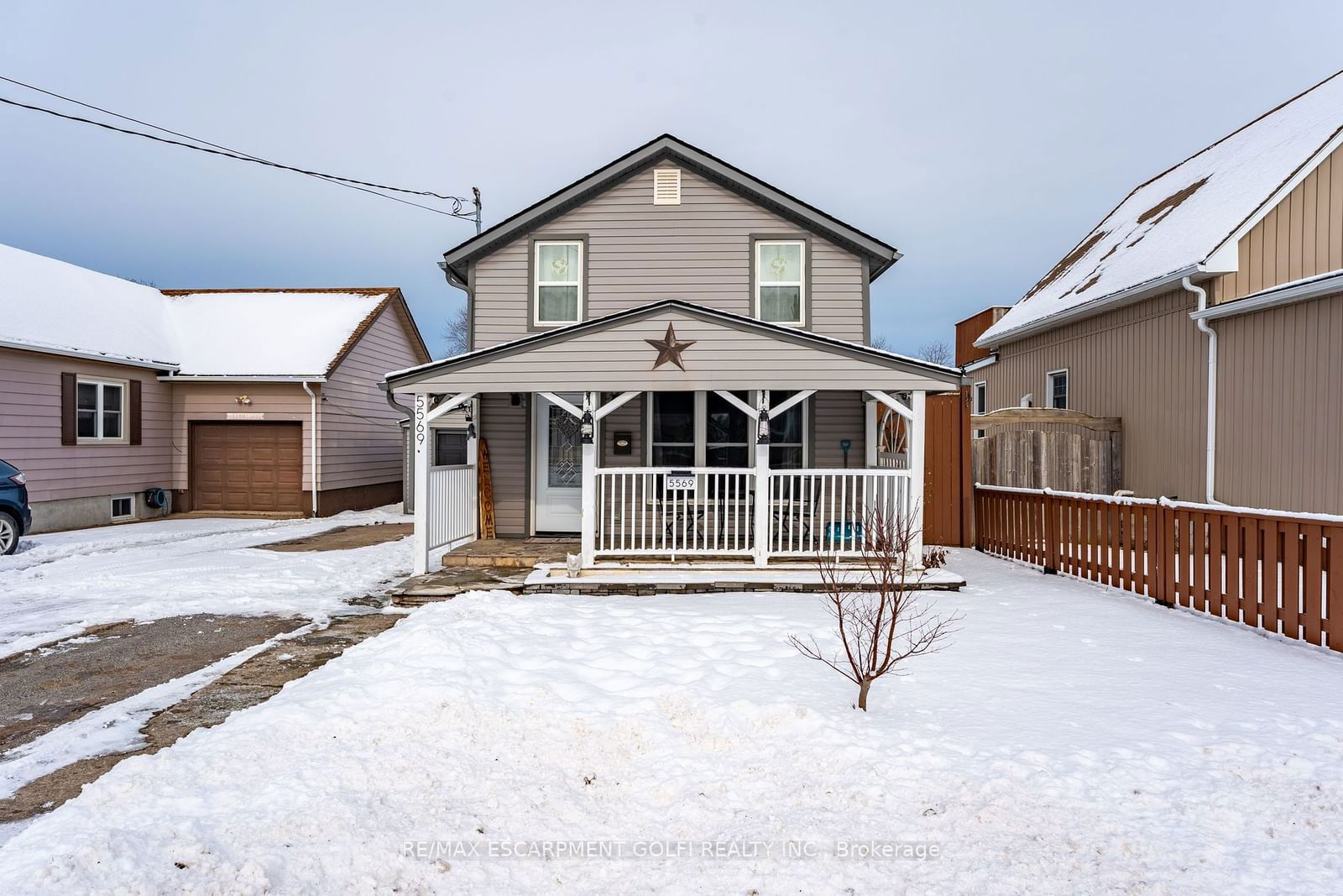 Detached House sold at 5569 Fraser Street, Niagara Falls, 211 - Cherrywood, L2E 3E1 - MLS: X11953647